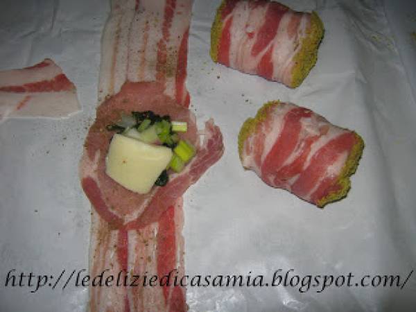 Fagottini di pancetta di maiale ripiena con lonza guarnita ai pistacchi - Preparazione tappa 1