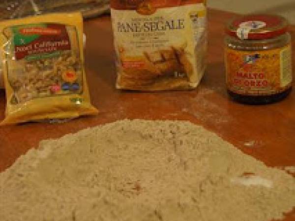 Pane di segale e noci - Preparazione tappa 1