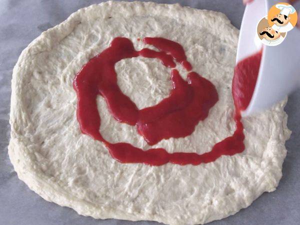 Pizza Margherita con impasto soffice - Preparazione tappa 8