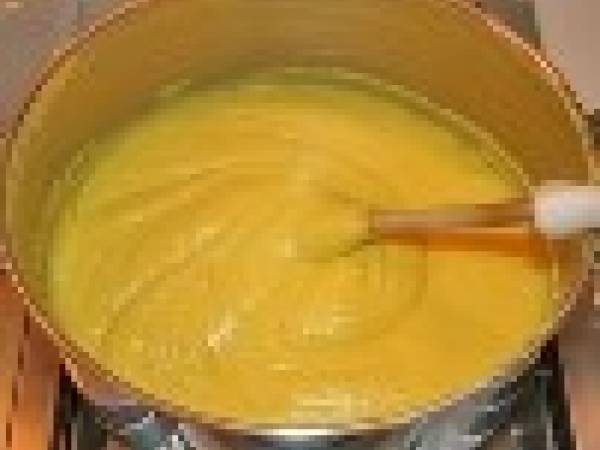 La ricetta per una perfetta crema pasticcera. Con foto passo passo. - Preparazione tappa 7