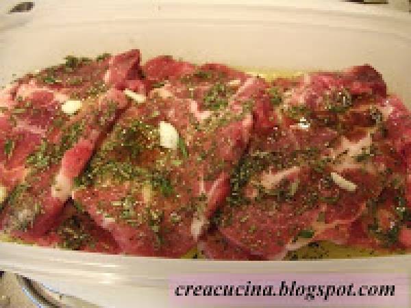 Fettine di coppa di maiale alle erbe: ricetta facile e saporita - Preparazione tappa 2