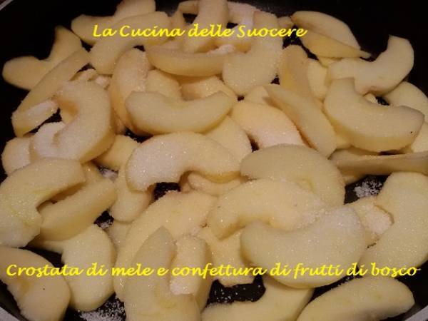 Crostata di mele e confettura di frutti di bosco - Preparazione tappa 1