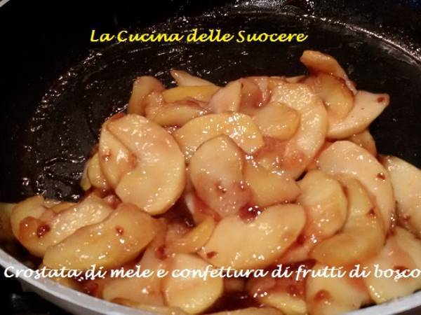 Crostata di mele e confettura di frutti di bosco - Preparazione tappa 2