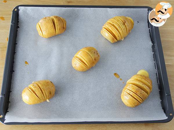 Patate Hasselback: la ricetta svedese spiegata passo a passo! - Preparazione tappa 4