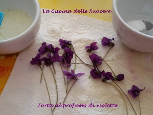 Torta al profumo di violette - Preparazione tappa 1