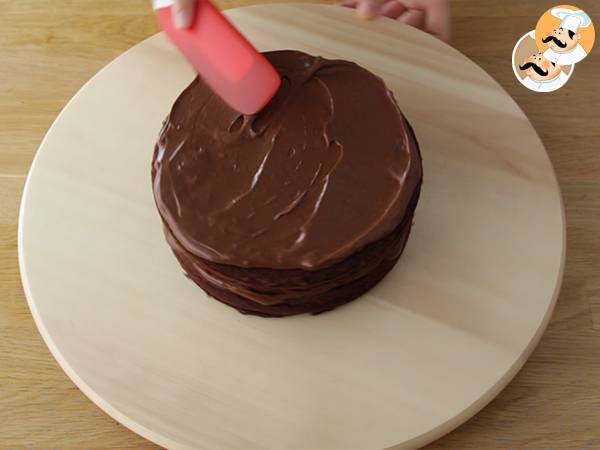 Torta KitKat ed M&M's - Preparazione tappa 8