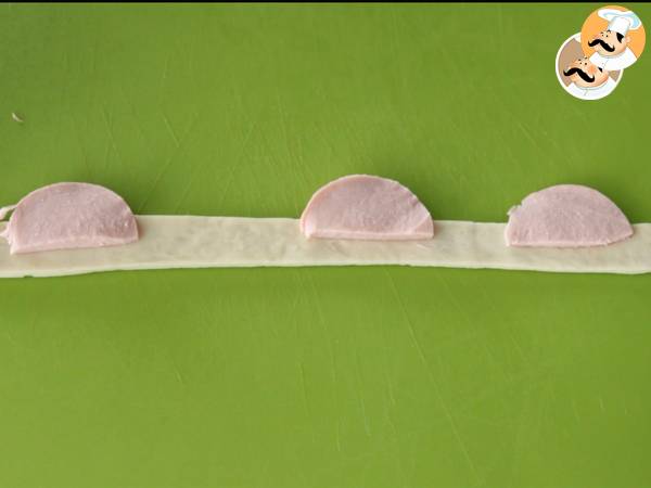 Fiori di pizza alla mortadella - Preparazione tappa 3
