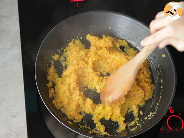 Pollo al curry, la ricetta indiana spiegata passo a passo - Preparazione tappa 3