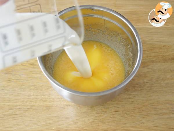 Crostata al rabarbaro facile, un dolce vegetariano dal sapore unico - Preparazione tappa 2