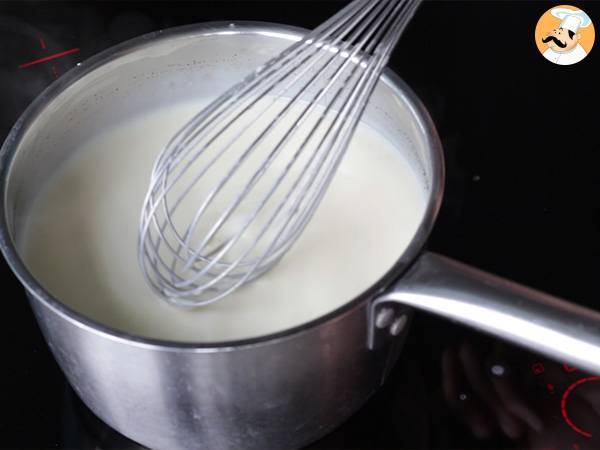 Flan pâtissier, la ricetta francese facile da preparare - Preparazione tappa 4