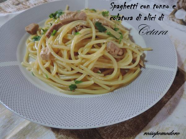 Spaghetti con tonno e colatura d'alici di Cetara - Preparazione tappa 1