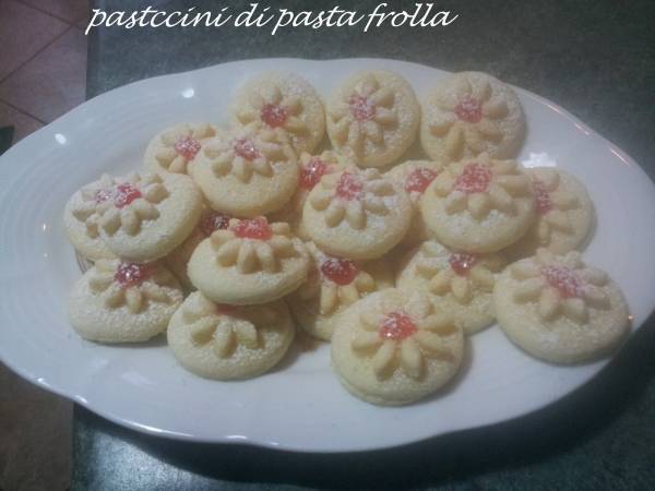 Pasticini di pasta frolla - Preparazione tappa 1