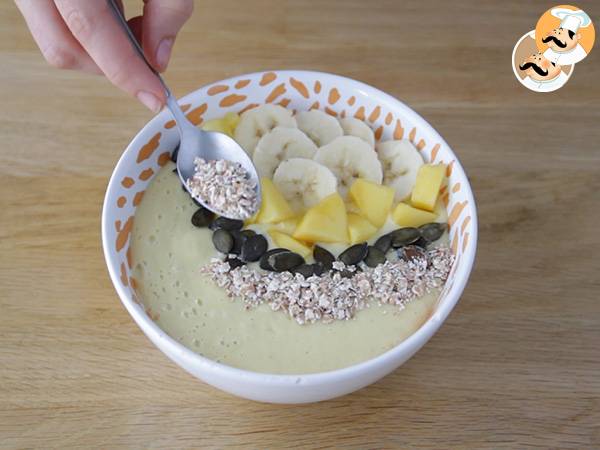 Smoothie bowl mango e banana - Preparazione tappa 3