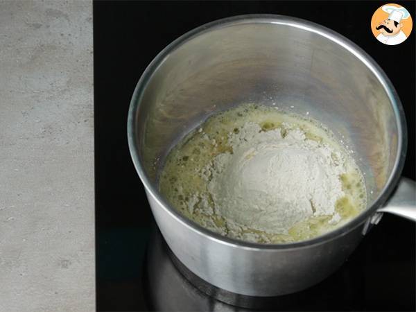 Besciamella, la ricetta facile per prepararla a casa - Preparazione tappa 1