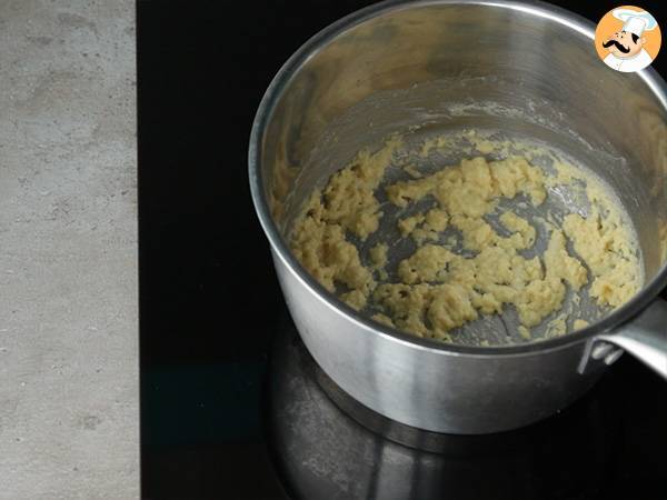 Besciamella, la ricetta facile per prepararla a casa - Preparazione tappa 2