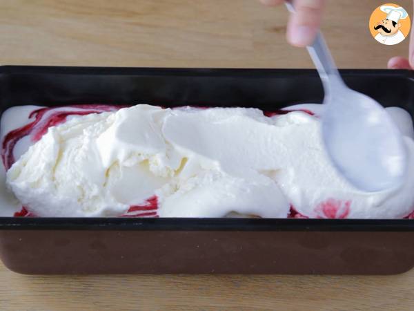 Gelato fatto in casa - Yogurt e lamponi - Preparazione tappa 11