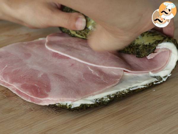 Rotolo di spinaci ripieno, la ricetta facile e veloce - Preparazione tappa 6