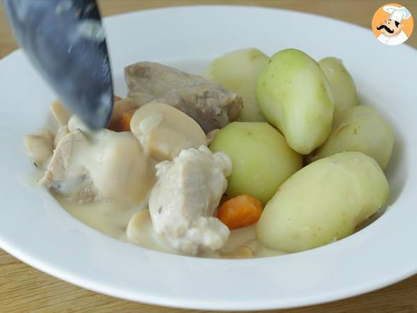 Blanquette di vitello, la ricetta Francese facile e gustosa! - Preparazione tappa 7