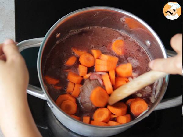 Boeuf Bourguignon (Manzo alla borgognona) - Ricetta tradizionale francese - Preparazione tappa 2