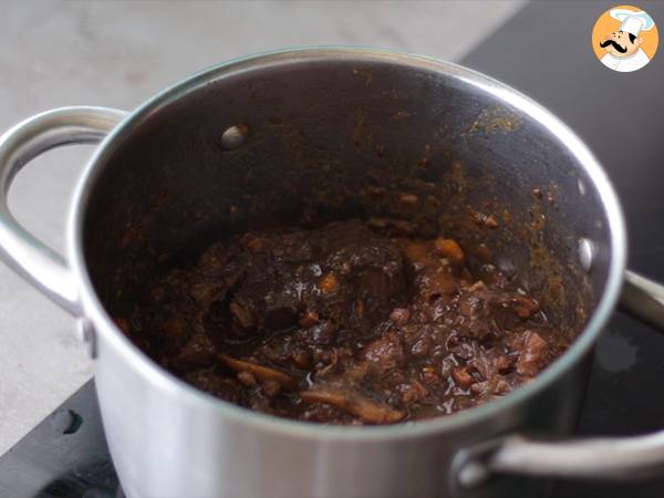 Boeuf Bourguignon (Manzo alla borgognona) - Ricetta tradizionale francese - Preparazione tappa 5
