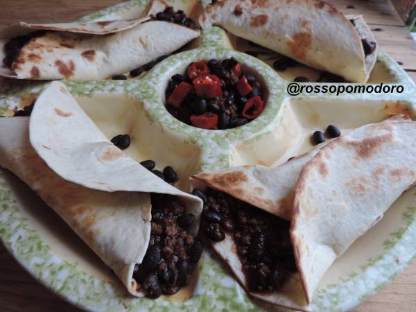 Tortillas con macinato di manzo e fagioli neri - Preparazione tappa 1