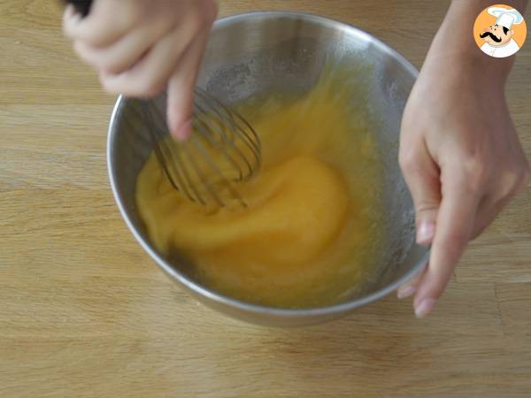 Latte alla portoghese, il dolce al cucchiaio facilissimo da preparare - Preparazione tappa 2