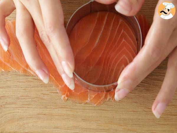 Cheesecake salata al salmone, l'idea perfetta per un antipasto sfizioso! - Preparazione tappa 5