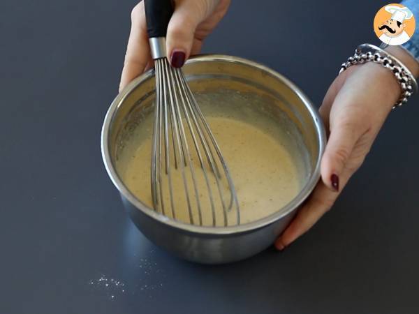 Torta di patate con prosciutto crudo e formaggio - Preparazione tappa 3