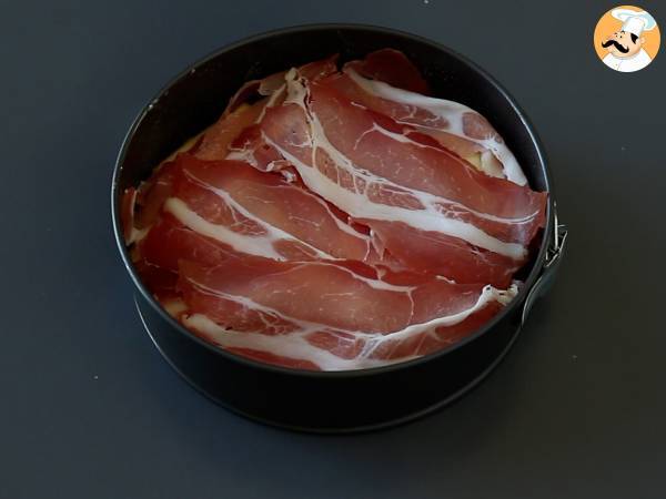 Torta di patate con prosciutto crudo e formaggio - Preparazione tappa 5