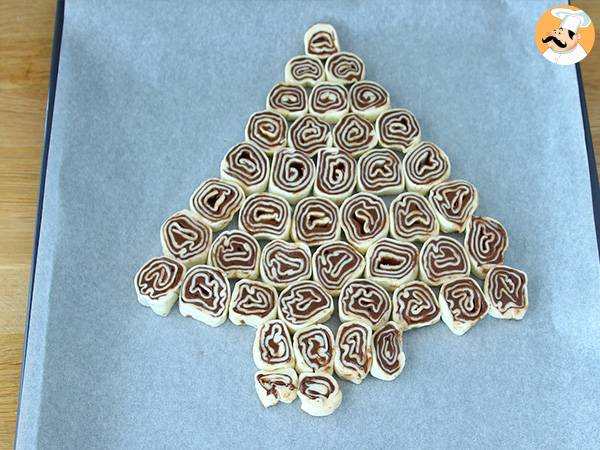 Albero di sfoglia alla Nutella - Preparazione tappa 3