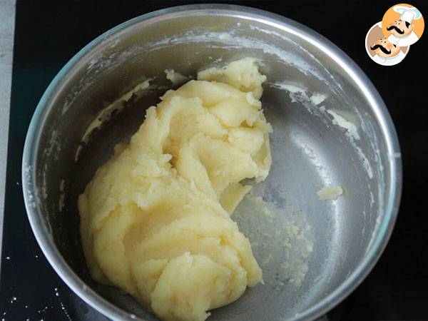 Gougères al formaggio - Preparazione tappa 2