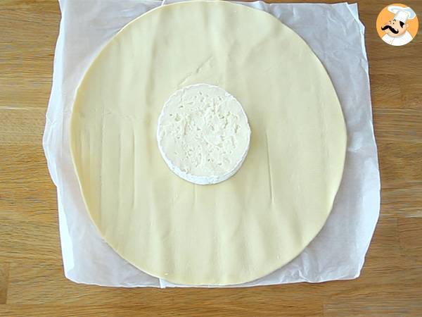 Scrigno di Camembert, il formaggio in crosta che facilissimo da preparare - Preparazione tappa 1