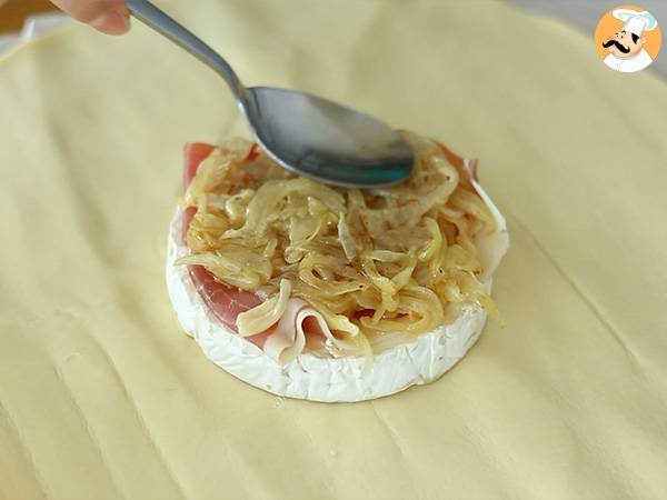 Scrigno di Camembert, il formaggio in crosta che facilissimo da preparare - Preparazione tappa 2
