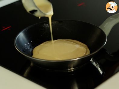 Pancake salati con prosciutto cotto e formaggio - Preparazione tappa 4
