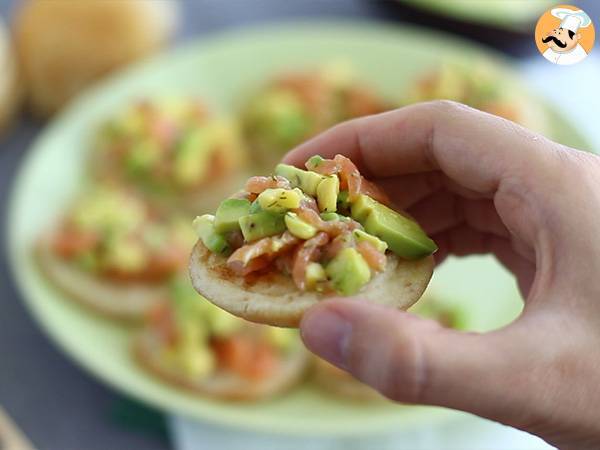 Focaccine con salmone e avocado - Preparazione tappa 4