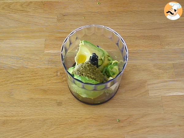 Spaghetti con crema di avocado - Preparazione tappa 2