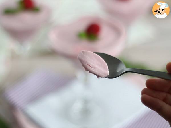 Mousse ai lamponi delicata - Preparazione tappa 6