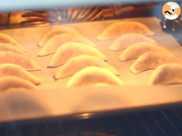 Corna di gazzella: il dolce marocchino alle mandorle dal cuore morbido - Preparazione tappa 7