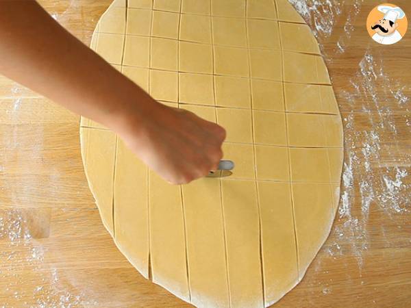 Tortellini con prosciutto crudo, parmigiano e basilico fresco - Preparazione tappa 5