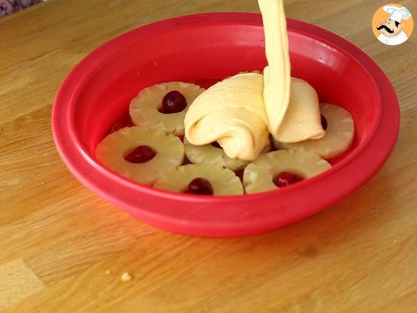 Torta rovesciata all'ananas - Ricetta semplice e golosa - Preparazione tappa 5