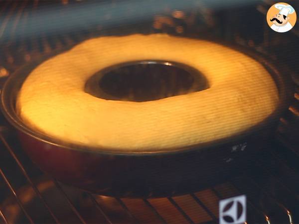 Babà al Rum, la ricetta spiegata passo a passo - Preparazione tappa 3