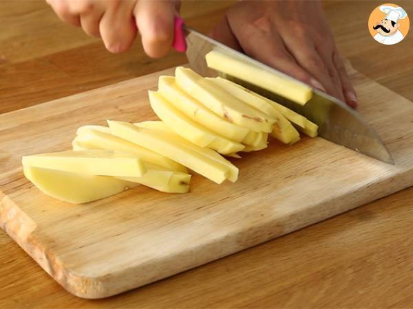 Patatine fritte fatte in casa, il segreto per renderle croccanti e gustose! - Preparazione tappa 1