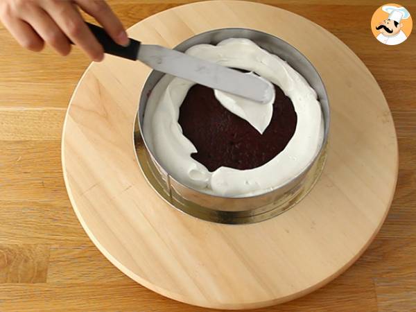 Torta foresta nera, la ricetta passo a passo per prepararla a casa - Preparazione tappa 8