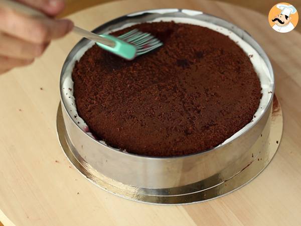 Torta foresta nera, la ricetta passo a passo per prepararla a casa - Preparazione tappa 10