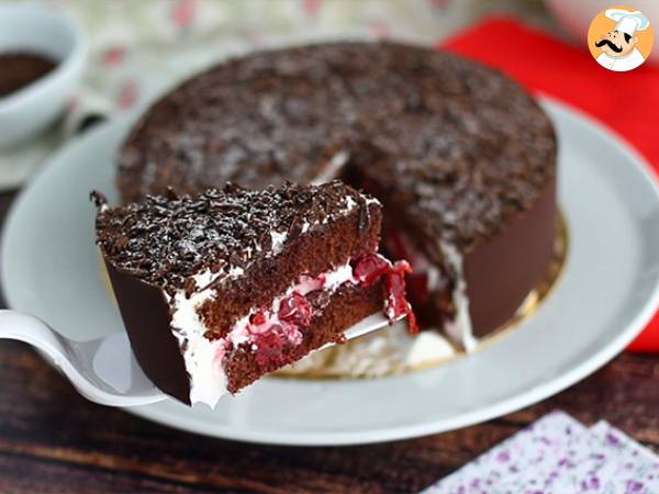 Torta foresta nera, la ricetta passo a passo per prepararla a casa - Preparazione tappa 16