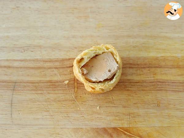 Bignè con foie gras e confettura di cipolle - Preparazione tappa 5