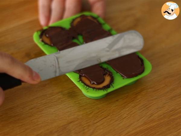 Cioccolatini con mandorle e caramello - Preparazione tappa 4