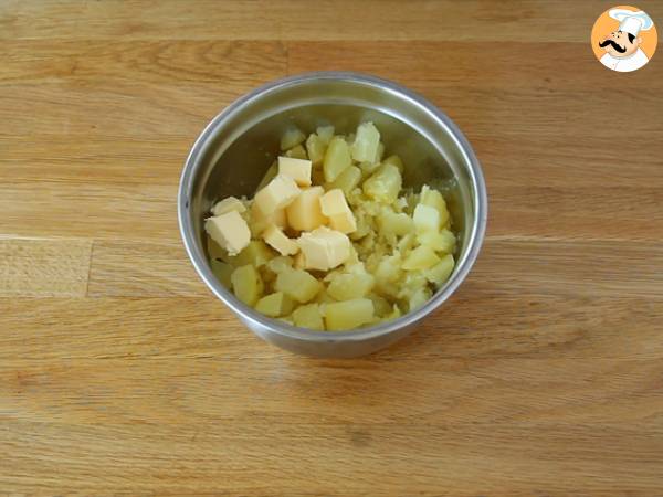 Patate duchessa, la ricetta spiegata passo a passo - Preparazione tappa 2