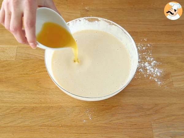 Crepes Suzette, la ricetta originale - Preparazione tappa 3
