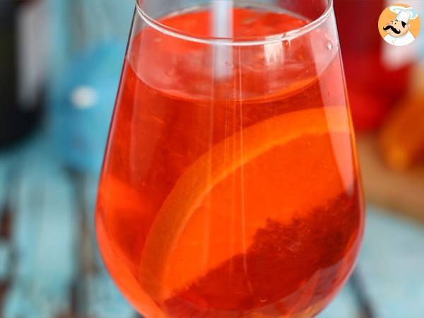 Come preparare l'Aperol Spritz? - Preparazione tappa 4